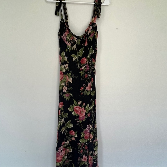 Reformation Dresses & Skirts - Reformation dress
